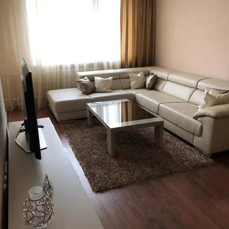 9 Apartment